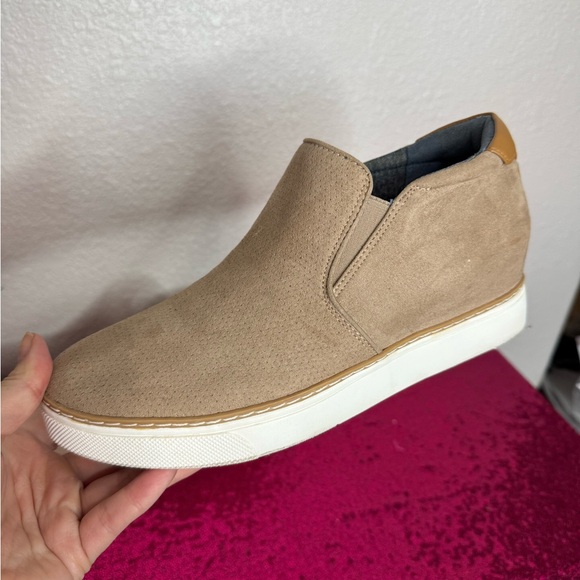 DR. SCHOLL’S 🤎 Women’s Madison Cloud Slip On Sneaker (Size 8) - Picture 4 of 10